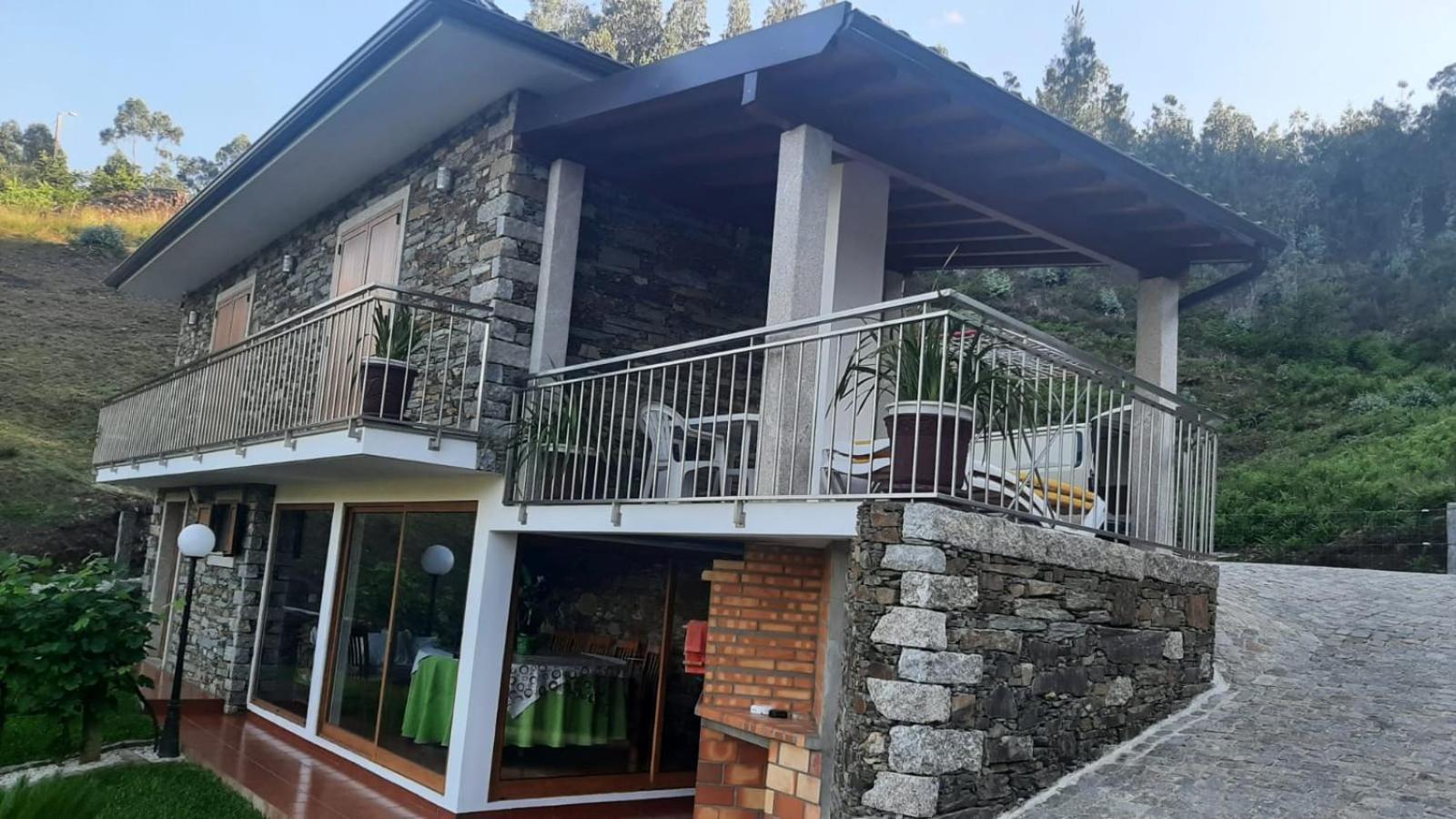 Estúdio de Amor Castelo de Paiva Exterior foto
